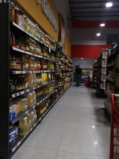 Maxi Feria Xtra Changuinola