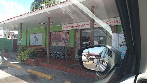 Mini market aguadulce